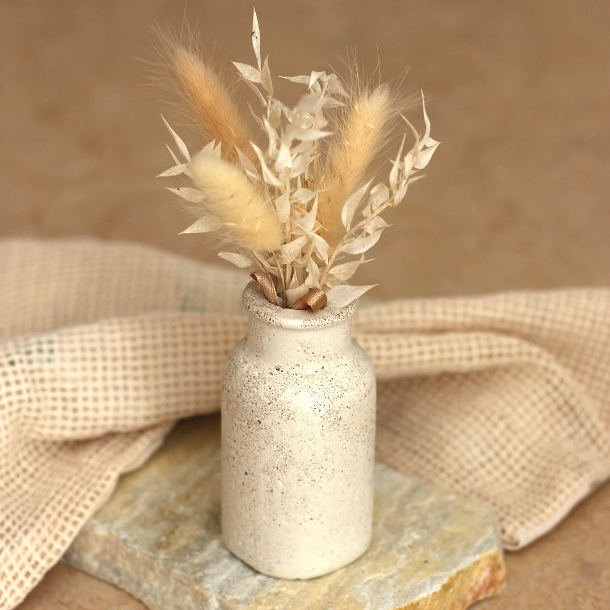 Betonvase ; Vase ; Trockenblumenvase 2