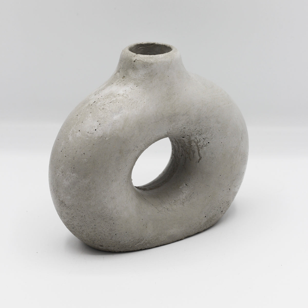 Betonvase „O-Vase“