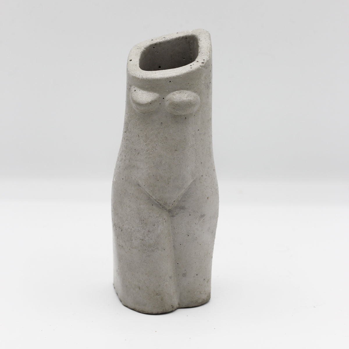 Betonvase; Frau; Körper;
Trockenblumenvase „Görl 2“