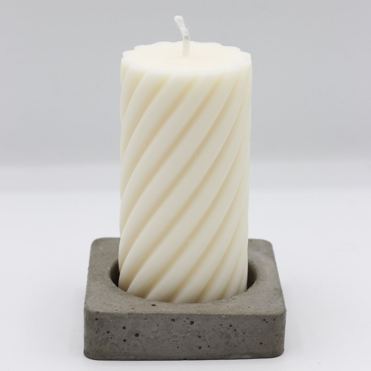 Beton Teelichthalter ; Kerzenständer „Eckig“