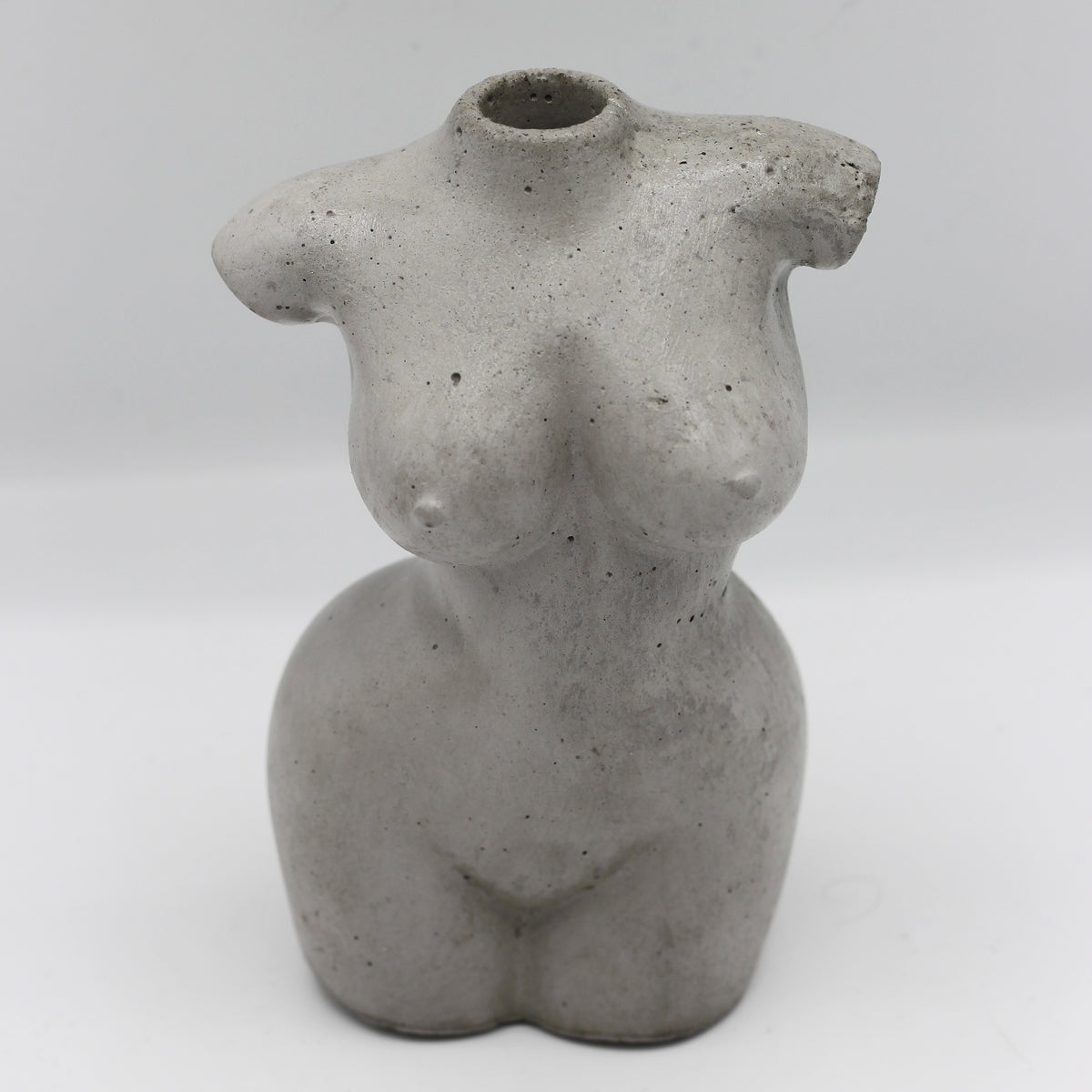 Betonvase; Frau; Körper; Body ;
Trockenblumenvase „Madame“