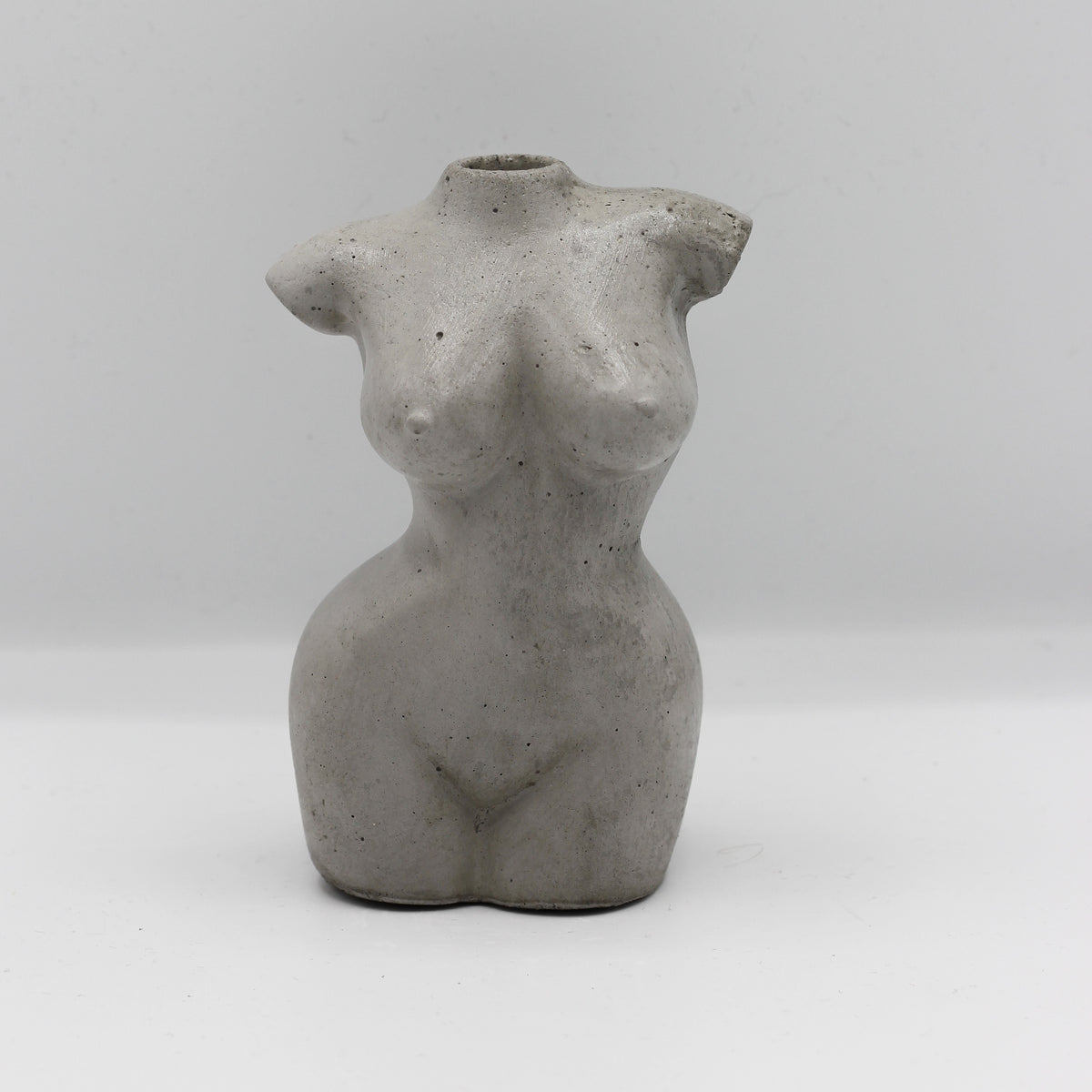Betonvase; Frau; Körper; Body ;
Trockenblumenvase „Madame“