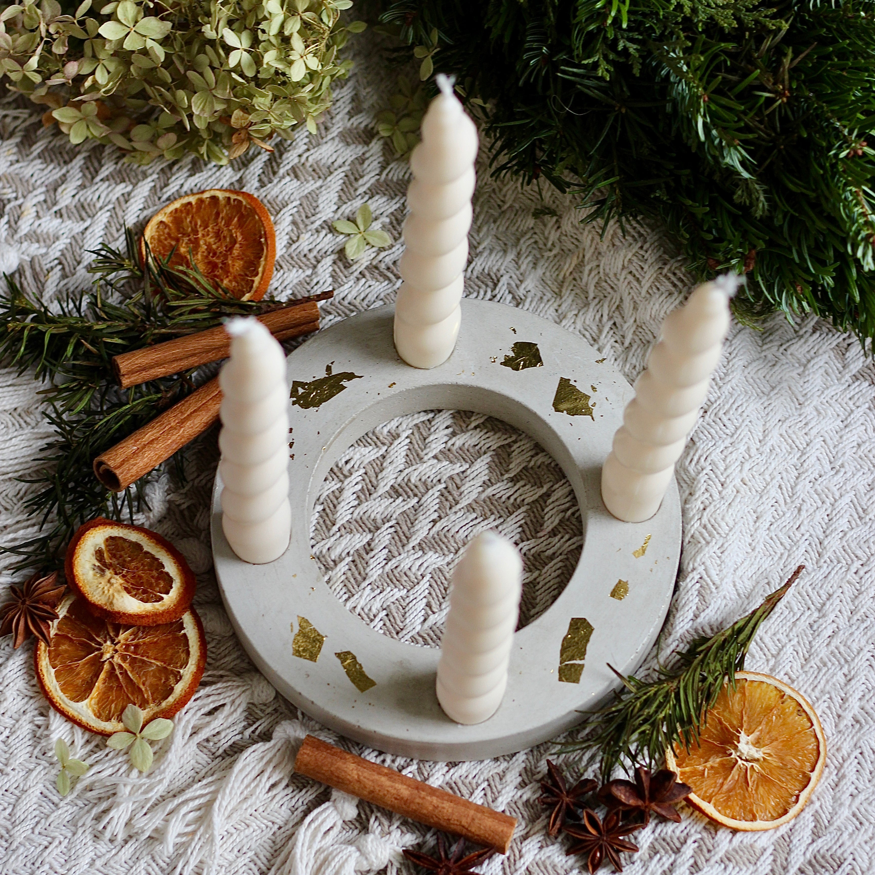 Beton Kerzenständer "Adventskranz Minimal"