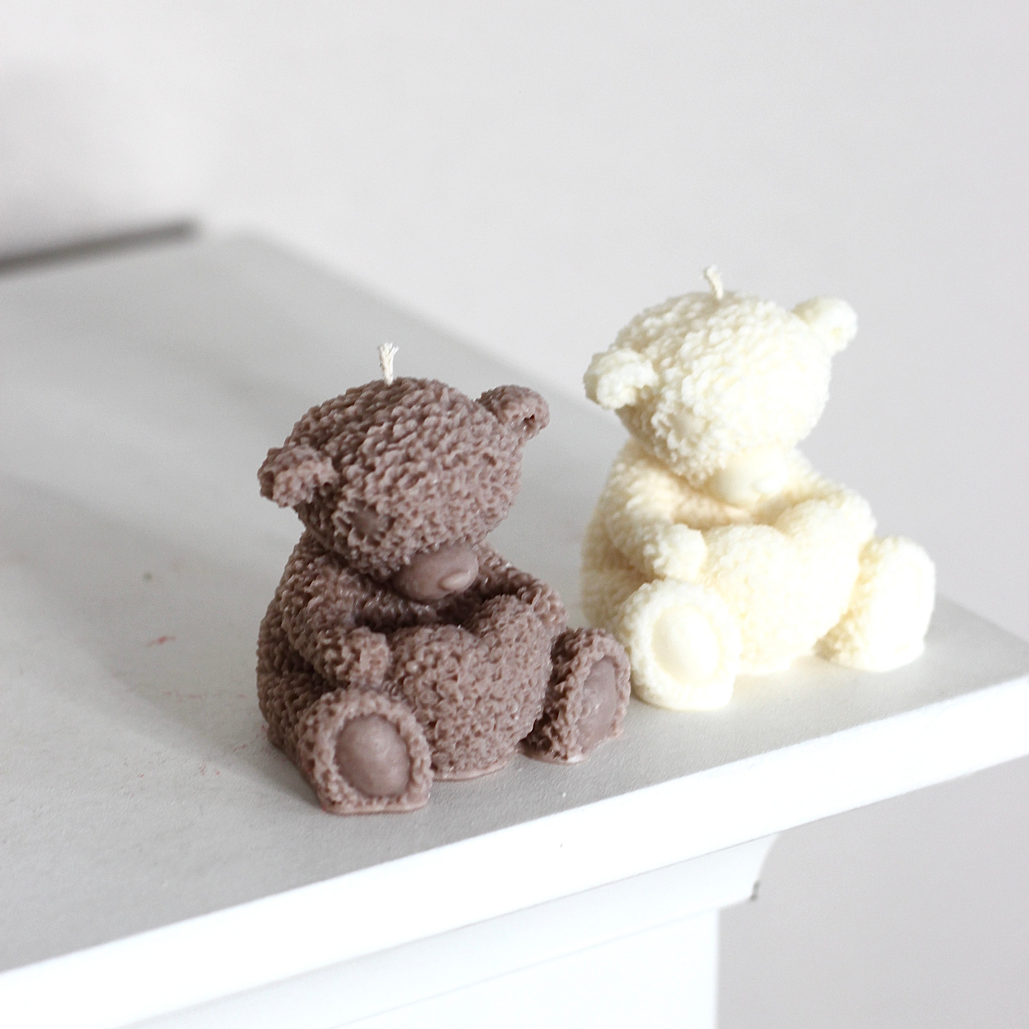 Kerze ; Teddy; sitzender Teddy mit Herz
