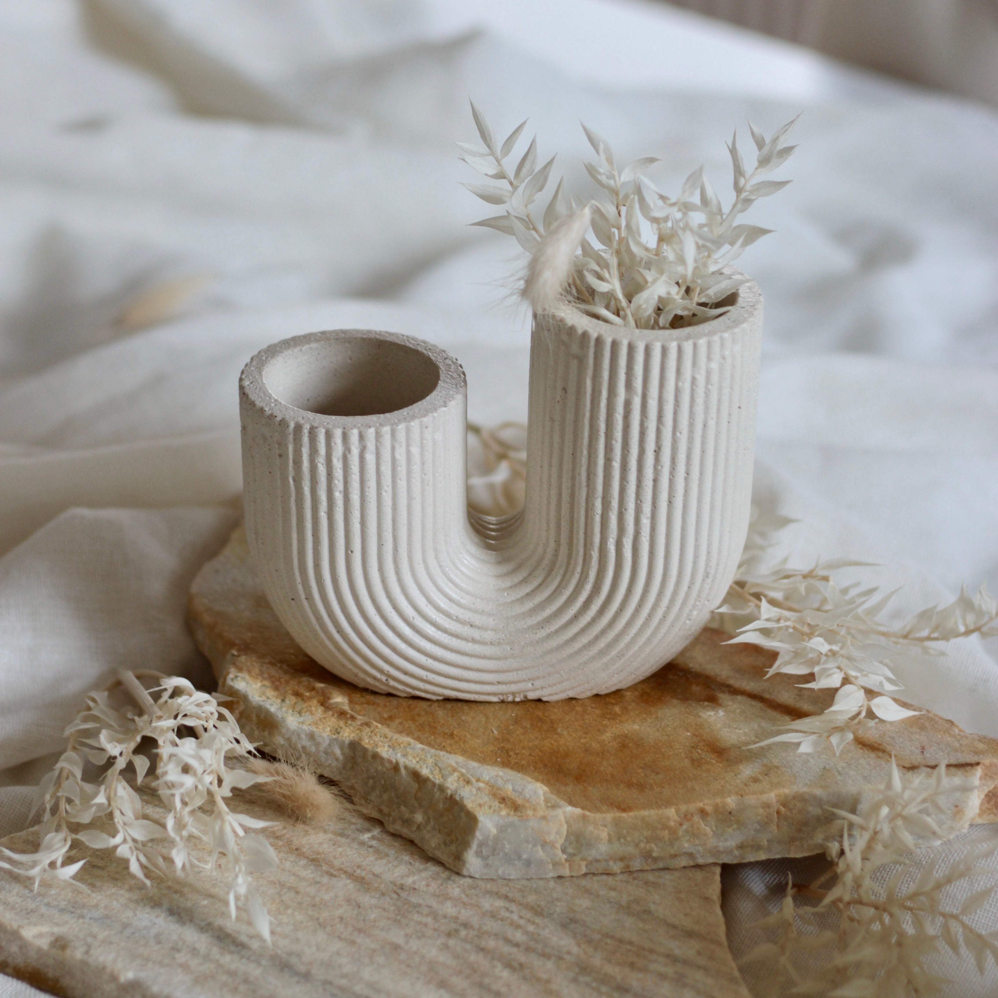 Betonvase „U-Vase XL“
