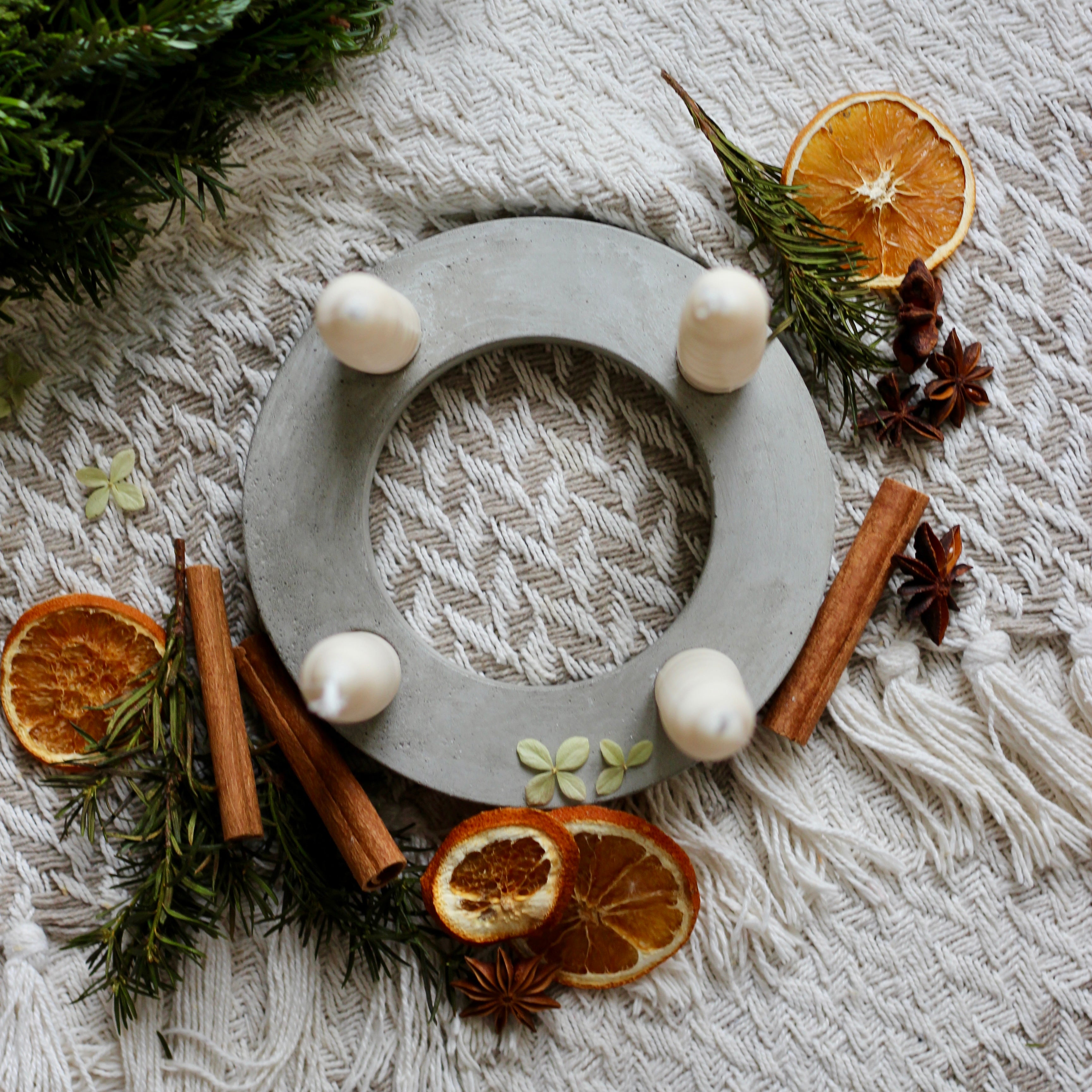 Beton Kerzenständer "Adventskranz Minimal"