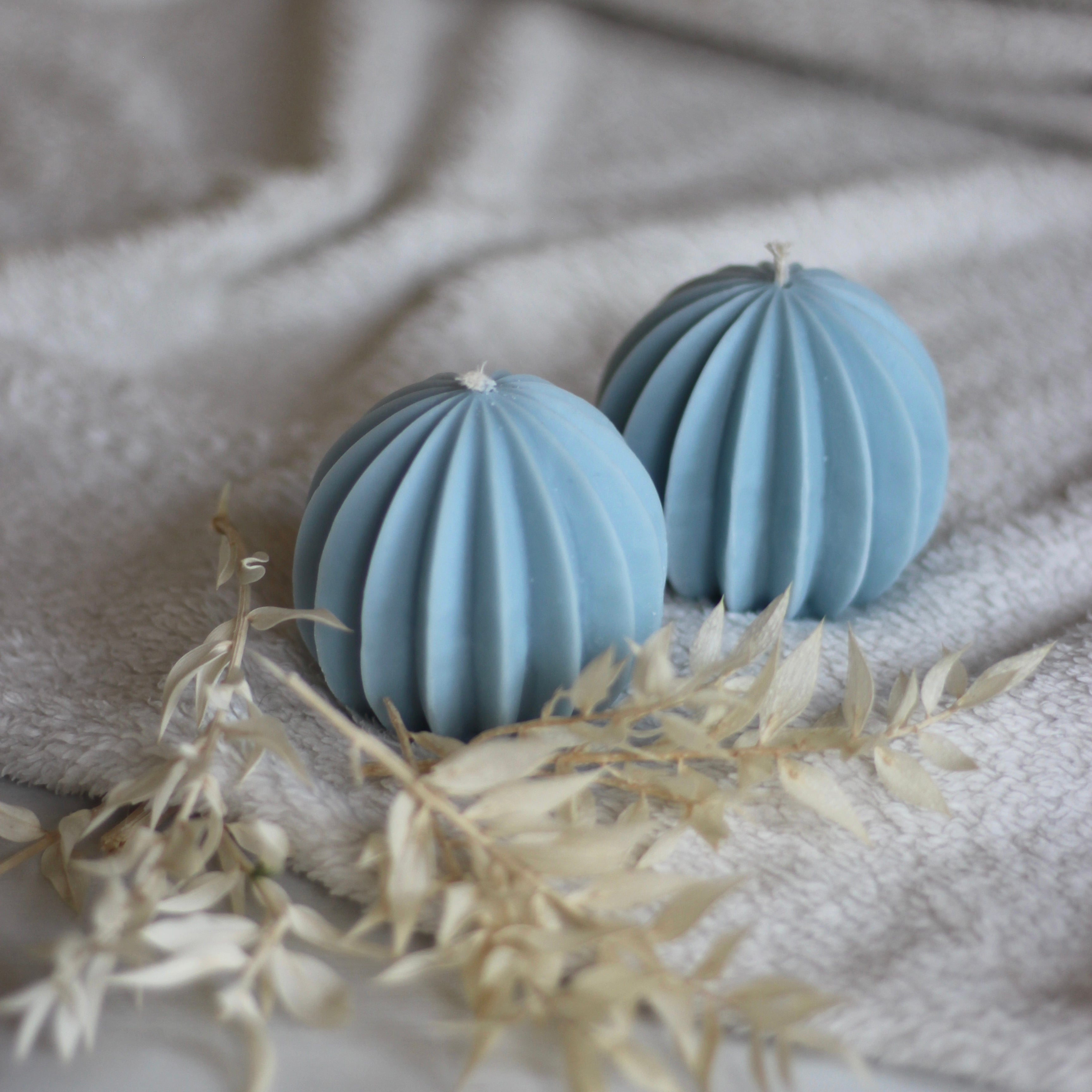 Kerze „Fächerkugel“ - Himmelblau