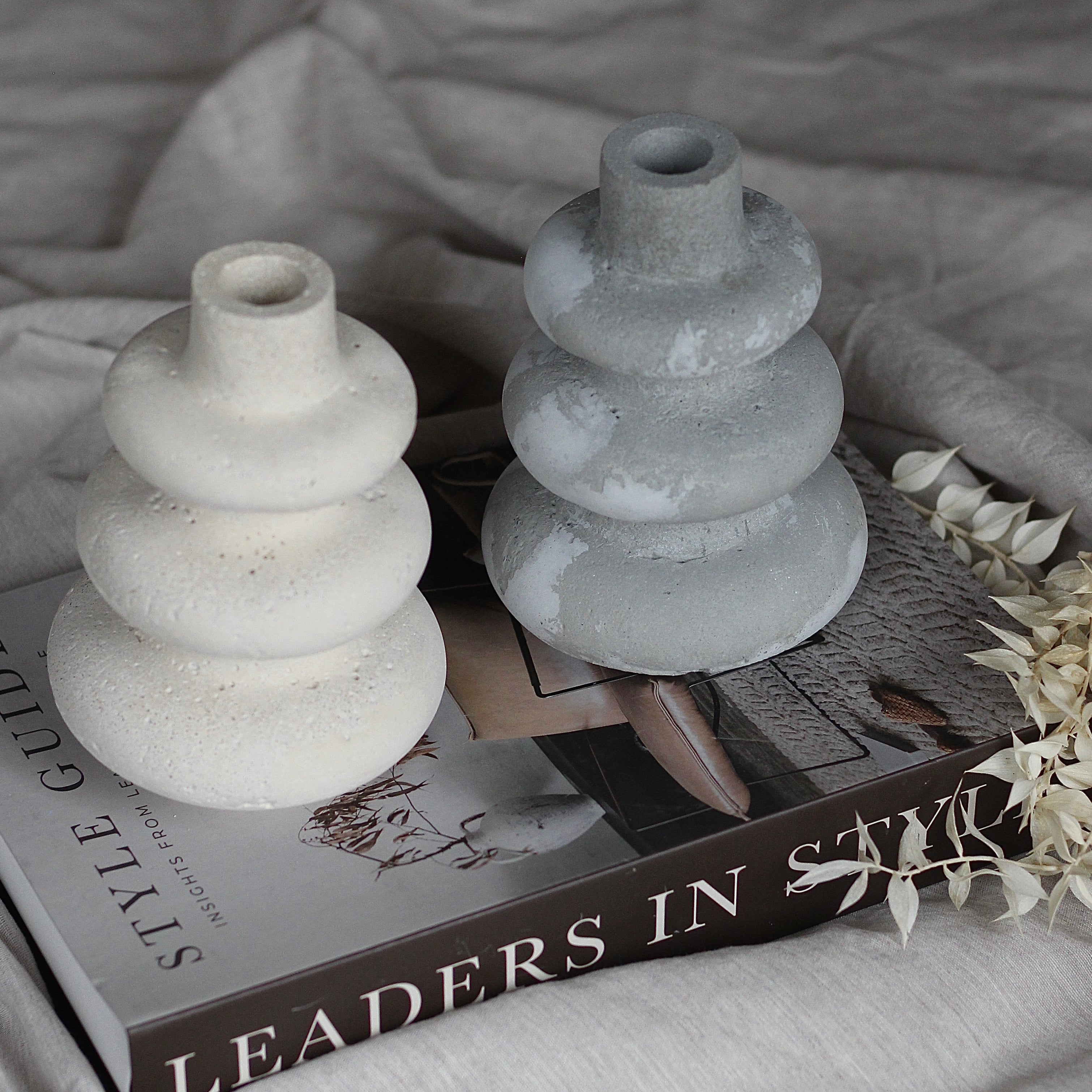 Betonvase ; Vase ; Trockenblumenvase „Infinity“ Mittel