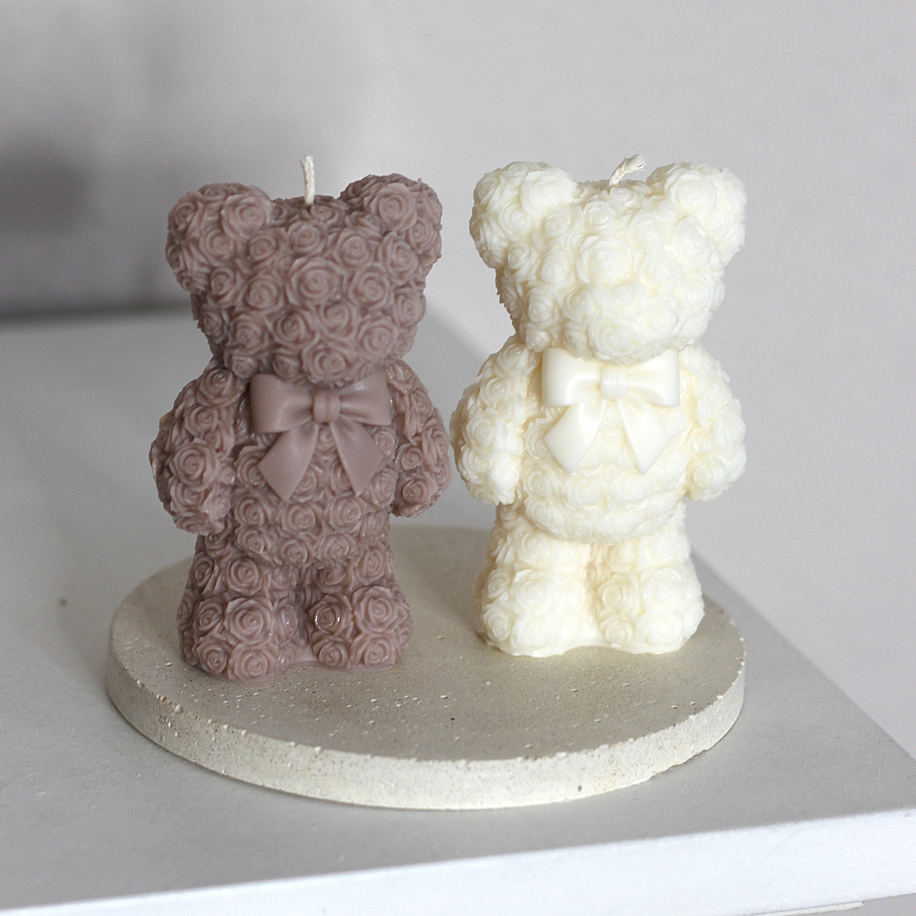 Kerze ; Teddy; stehender Teddy mit Schleife