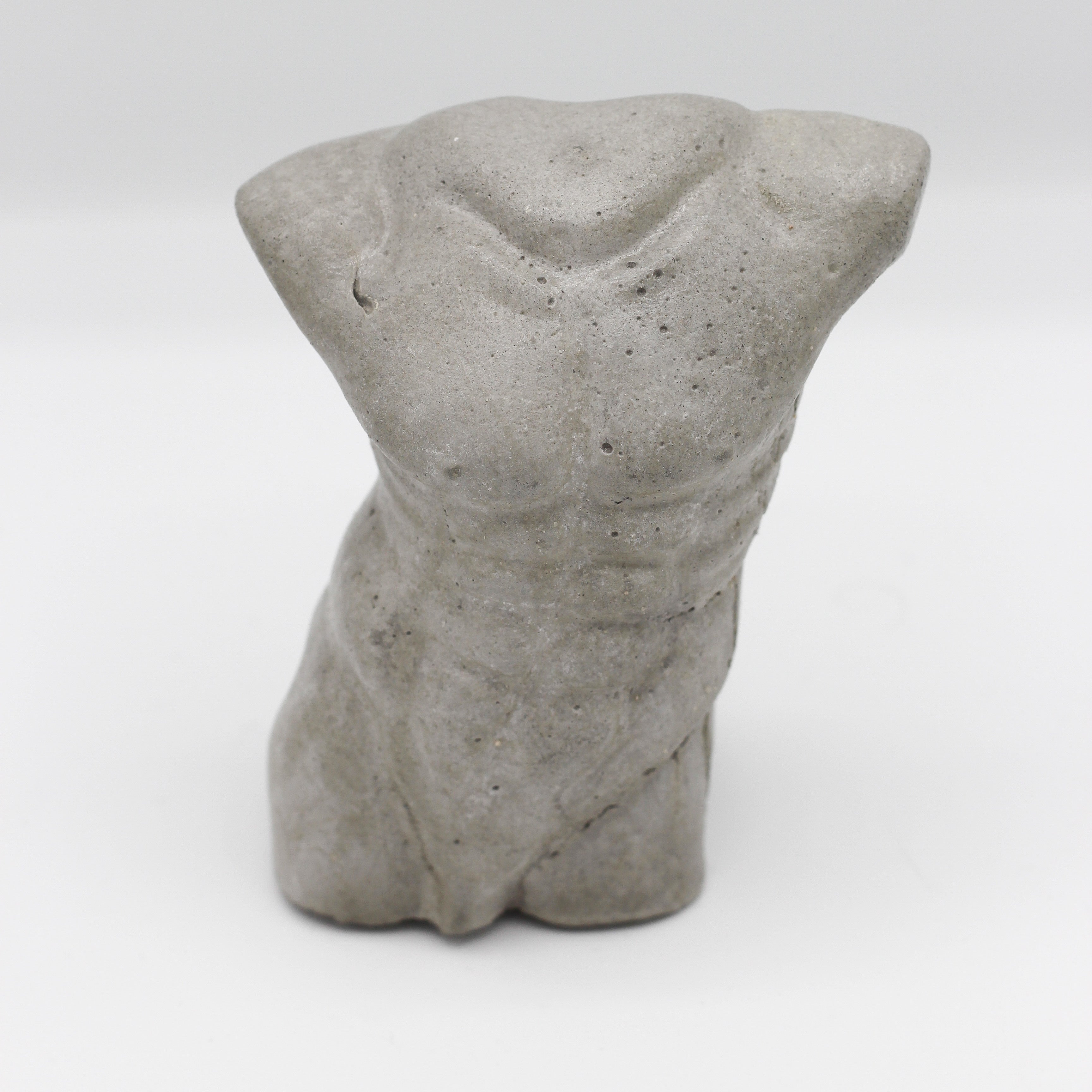 Beton ; Körper;  Mann ; Body „Adonis“