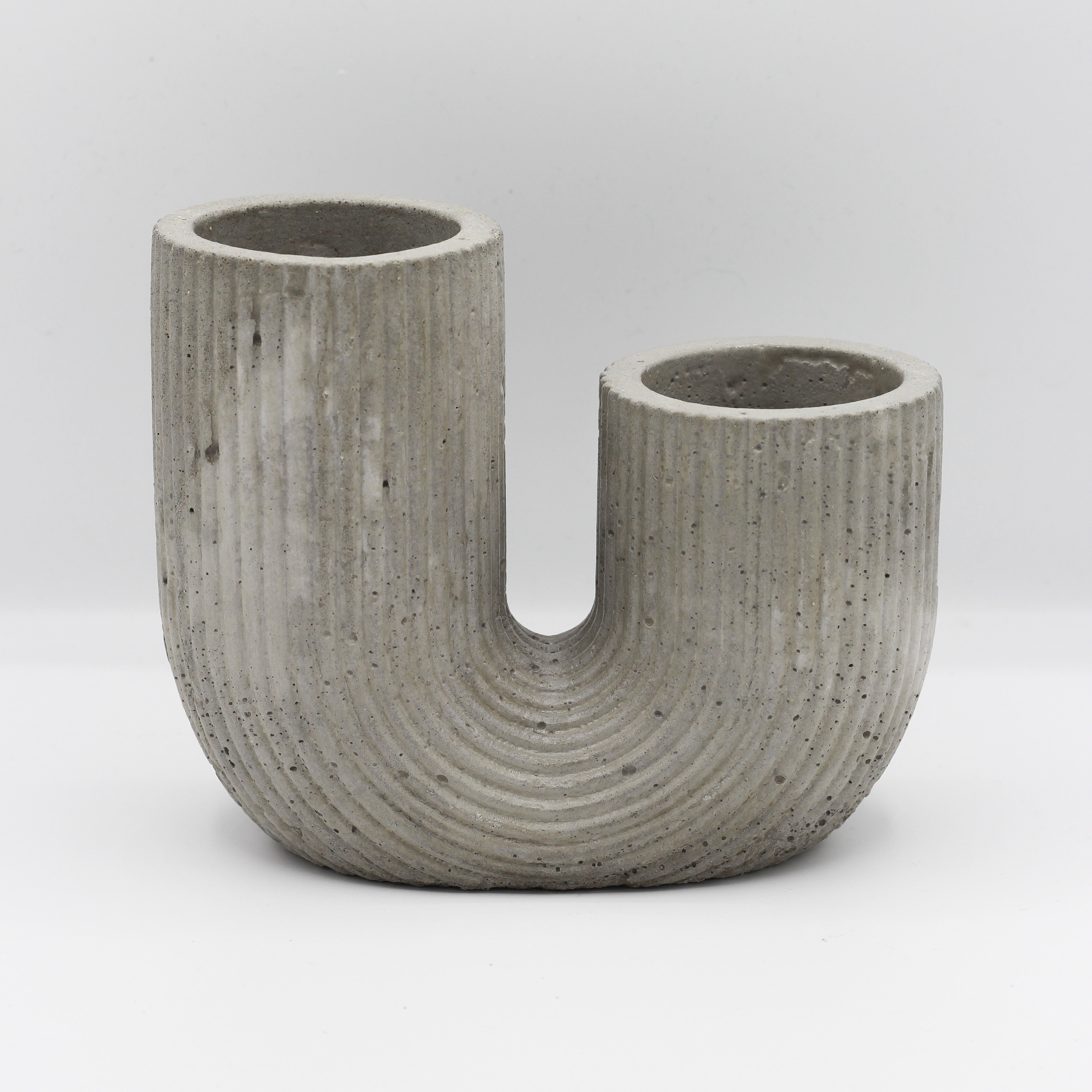 Betonvase „U-Vase XL“