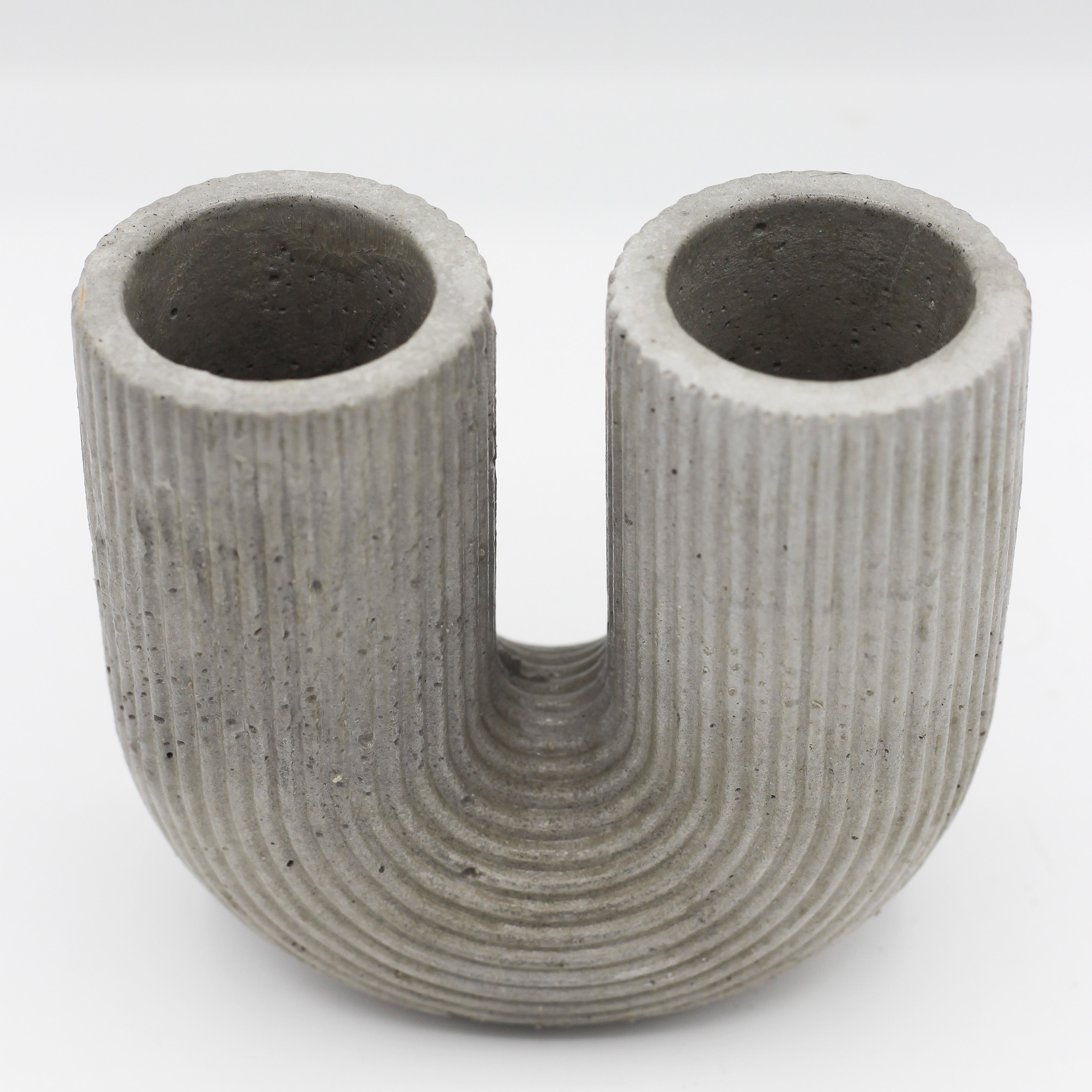 Betonvase „U-Vase small“